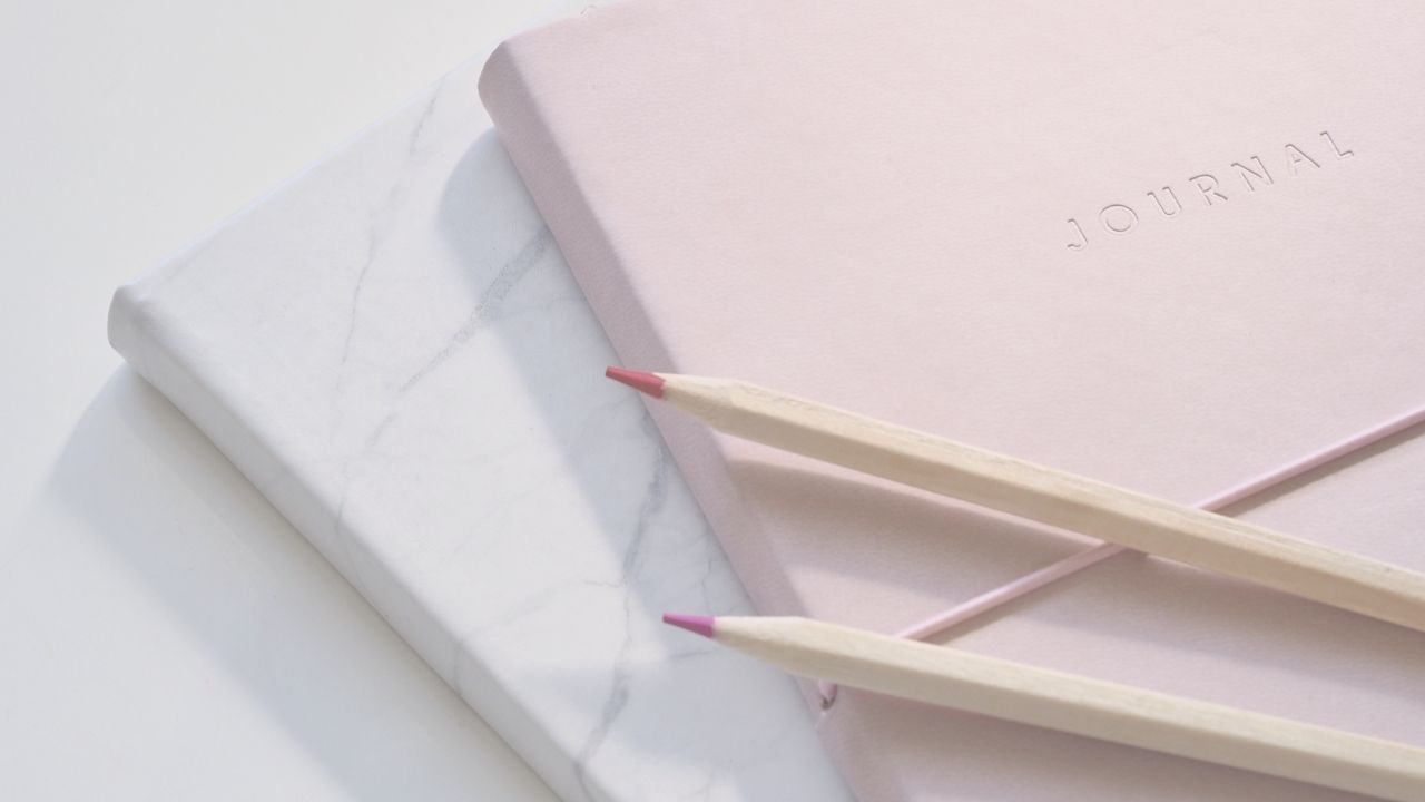 How To Turn JOURNALING TO MANIFEST Into Success for 2021